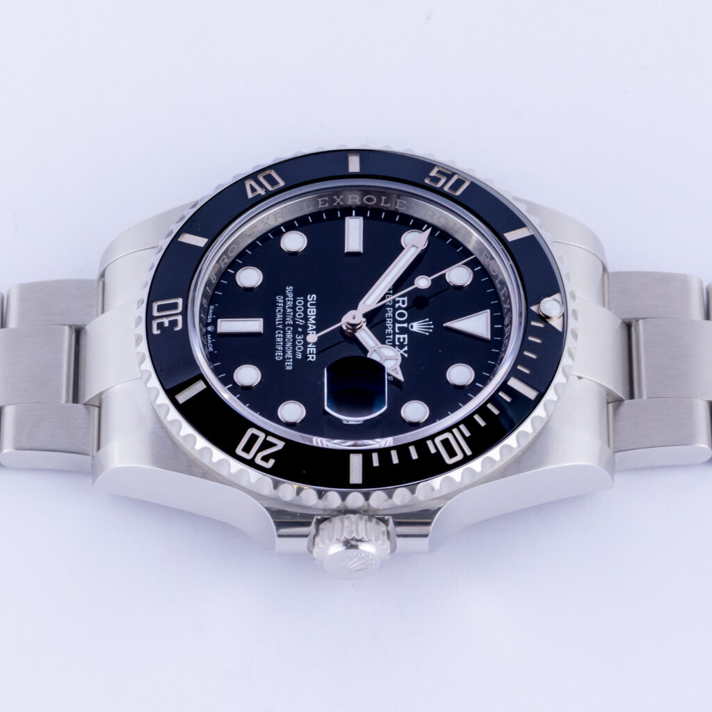 rolex-submariner-date-126610ln-3