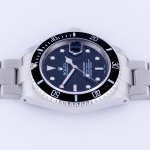 rolex-submariner-16610-24