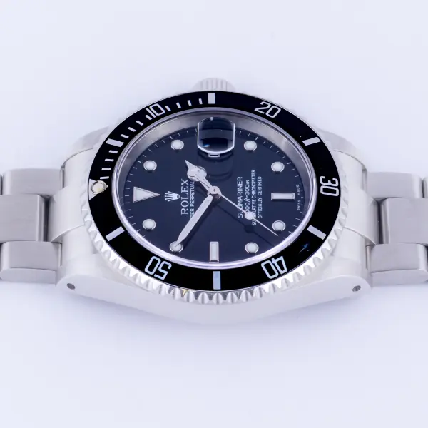 rolex-submariner-16610-24