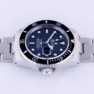 rolex-submariner-16610-24