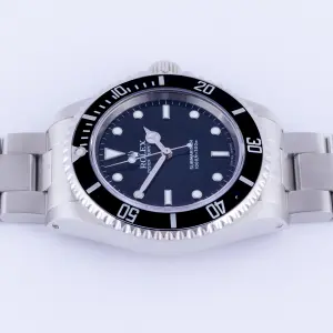 rolex-submariner-14060m-3