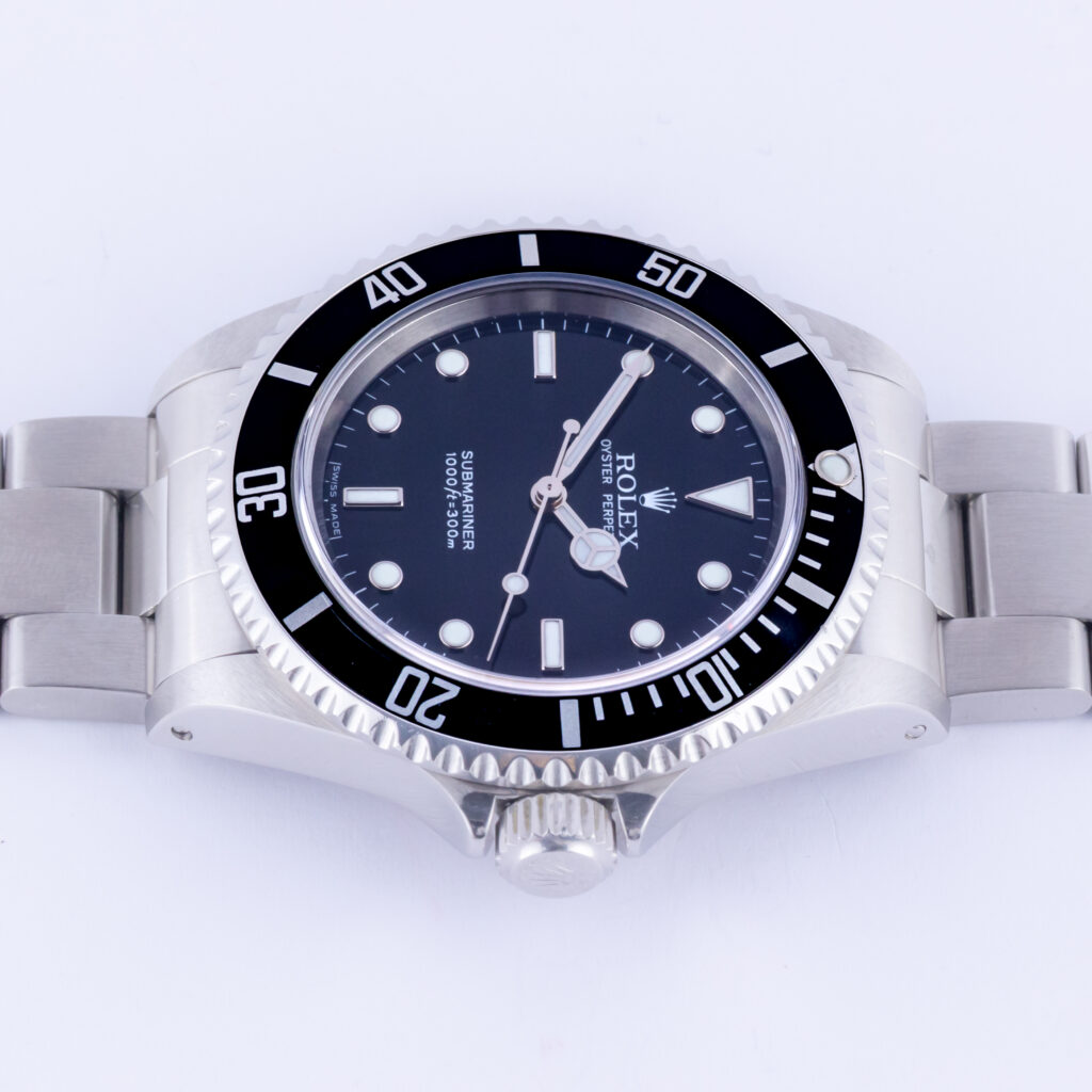 rolex-submariner-14060m-3