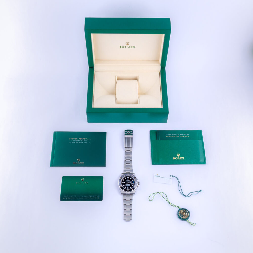 rolex-submariner-date-126610ln-3