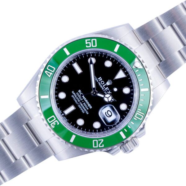 rolex-submariner-126610lv-11
