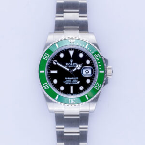 rolex-submariner-126610lv-11