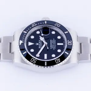 rolex-submariner-date-126610ln-4