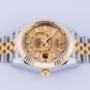 rolex-sky-dweller-326933