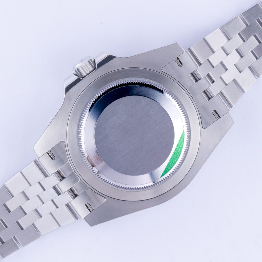 rolex-gmt-master-ii-126710blnr-4