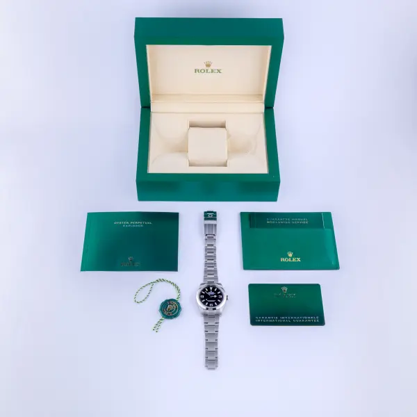 rolex-explorer-i-124270-2