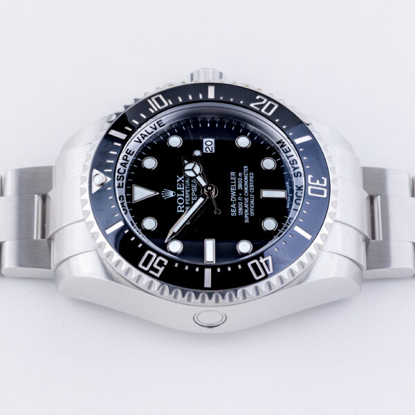 rolex-sea-dweller-116660-2