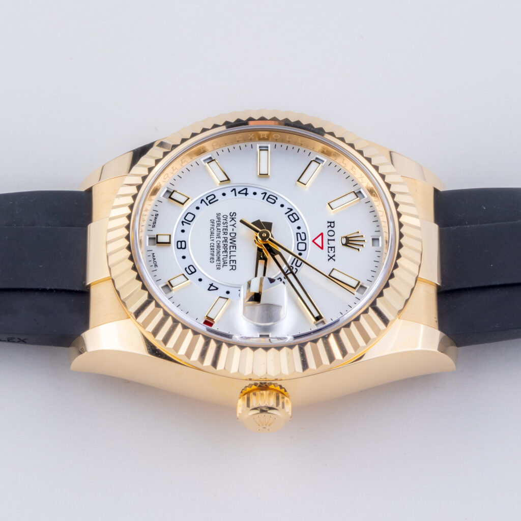 rolex-sky-dweller-326238