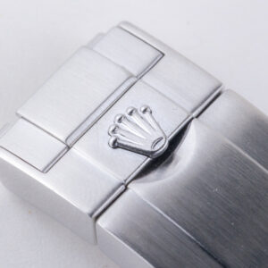 rolex-submariner-116610ln-9