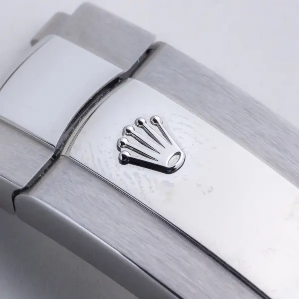 rolex-datejust-126300-11
