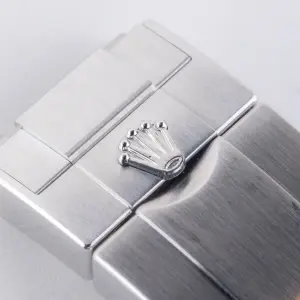 rolex-sea-dweller-126600-4