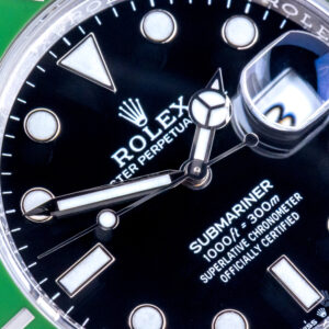 Rolex Submariner "Starbucks" 126610LV 2024 (Vollständiger Satz) 9 rolex-submariner-126610lv-13