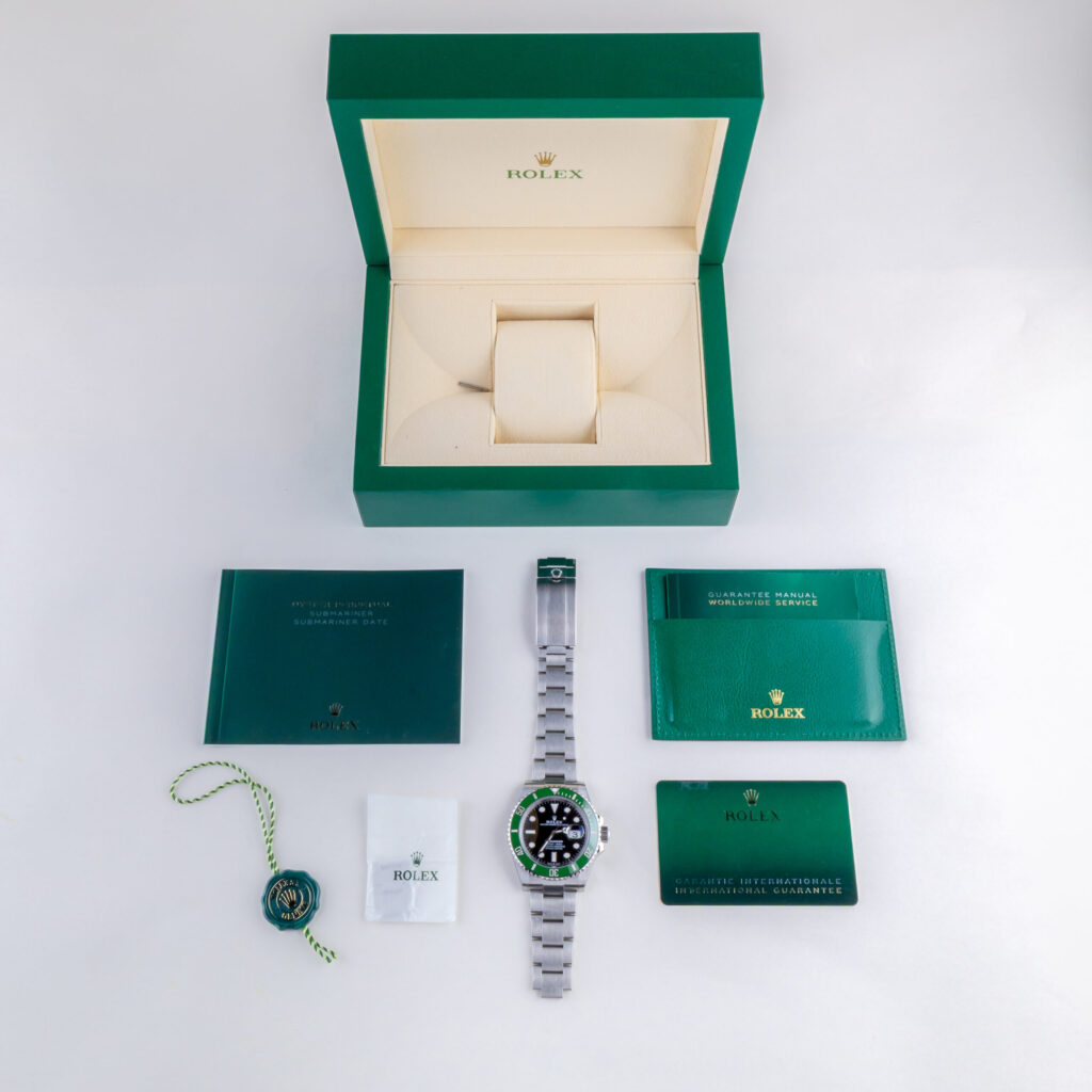 rolex-submariner-126610lv-13