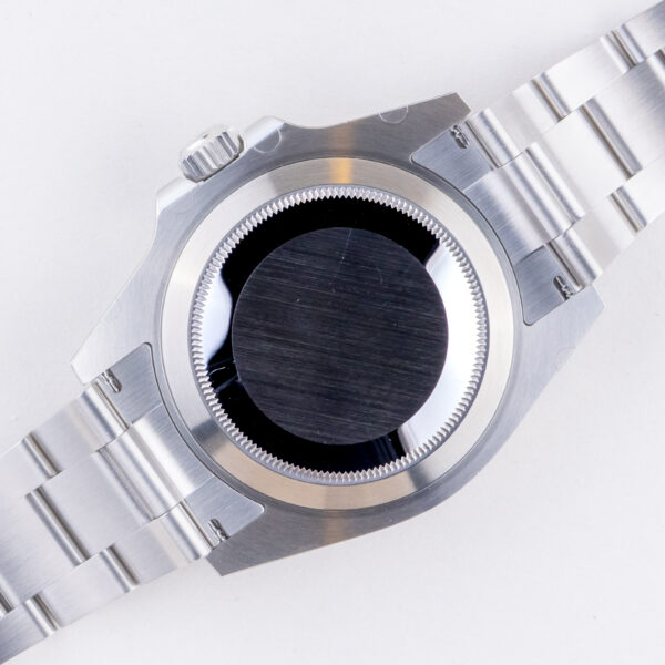 rolex-submariner-126610-2