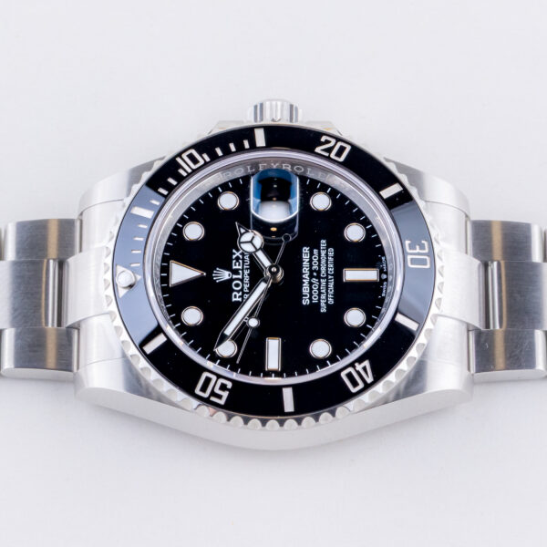 rolex-submariner-126610ln-9