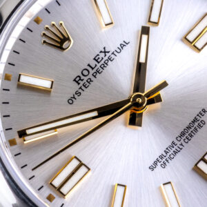 rolex-oyster-perpetual-124300-8