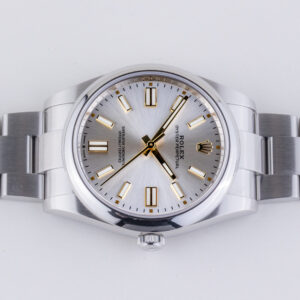 rolex-oyster-perpetual-124300-8