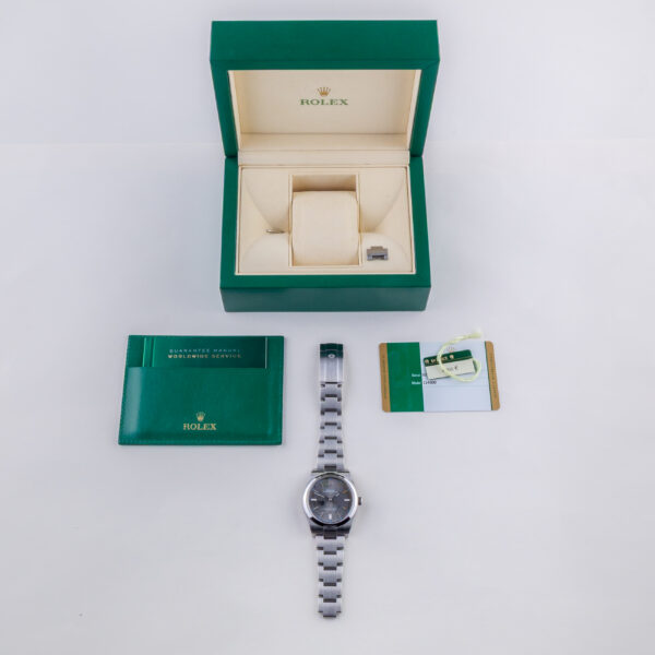 rolex-oyster-perpetual-114300-2