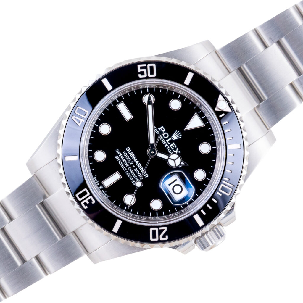rolex-submariner-126610ln-11