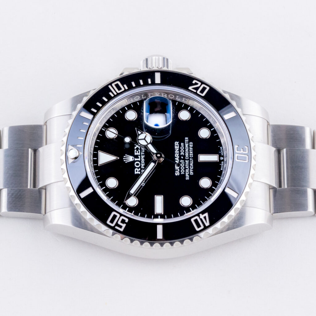 rolex-submariner-126610ln-11