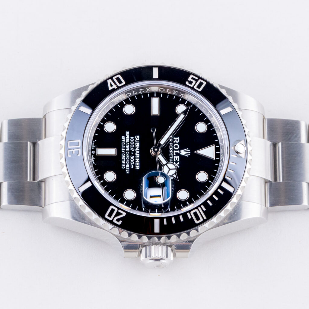 rolex-submariner-126610ln-11