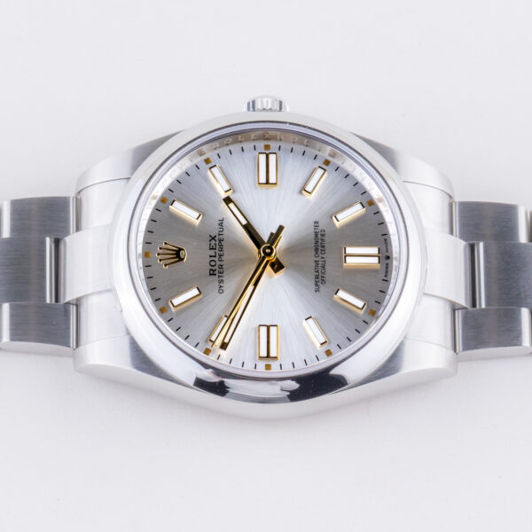 rolex-oyster-perpetual-124300-7
