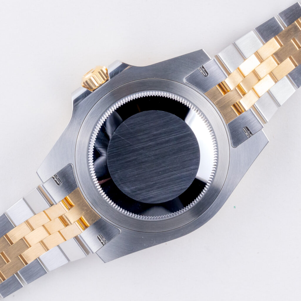 Rolex GMT-Master II 126713GRNR 2023 (Full Set) 11 rolex-gmtmaster-ii-126713grnr-2