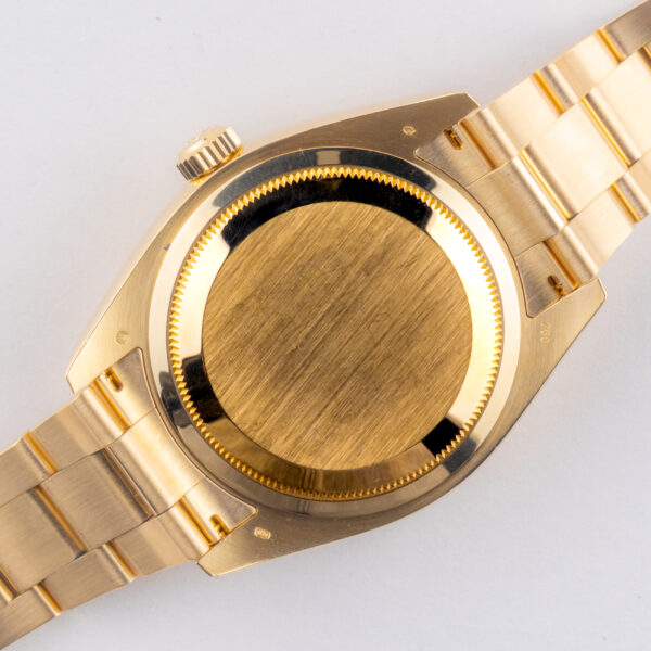 rolex-sky-dweller-326938