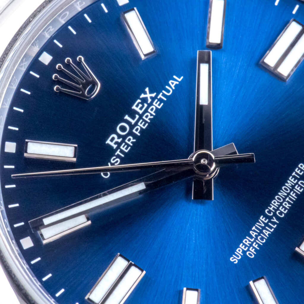 rolex-oyster-perpetual-124300-9