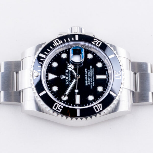 rolex-submariner-116610ln-11