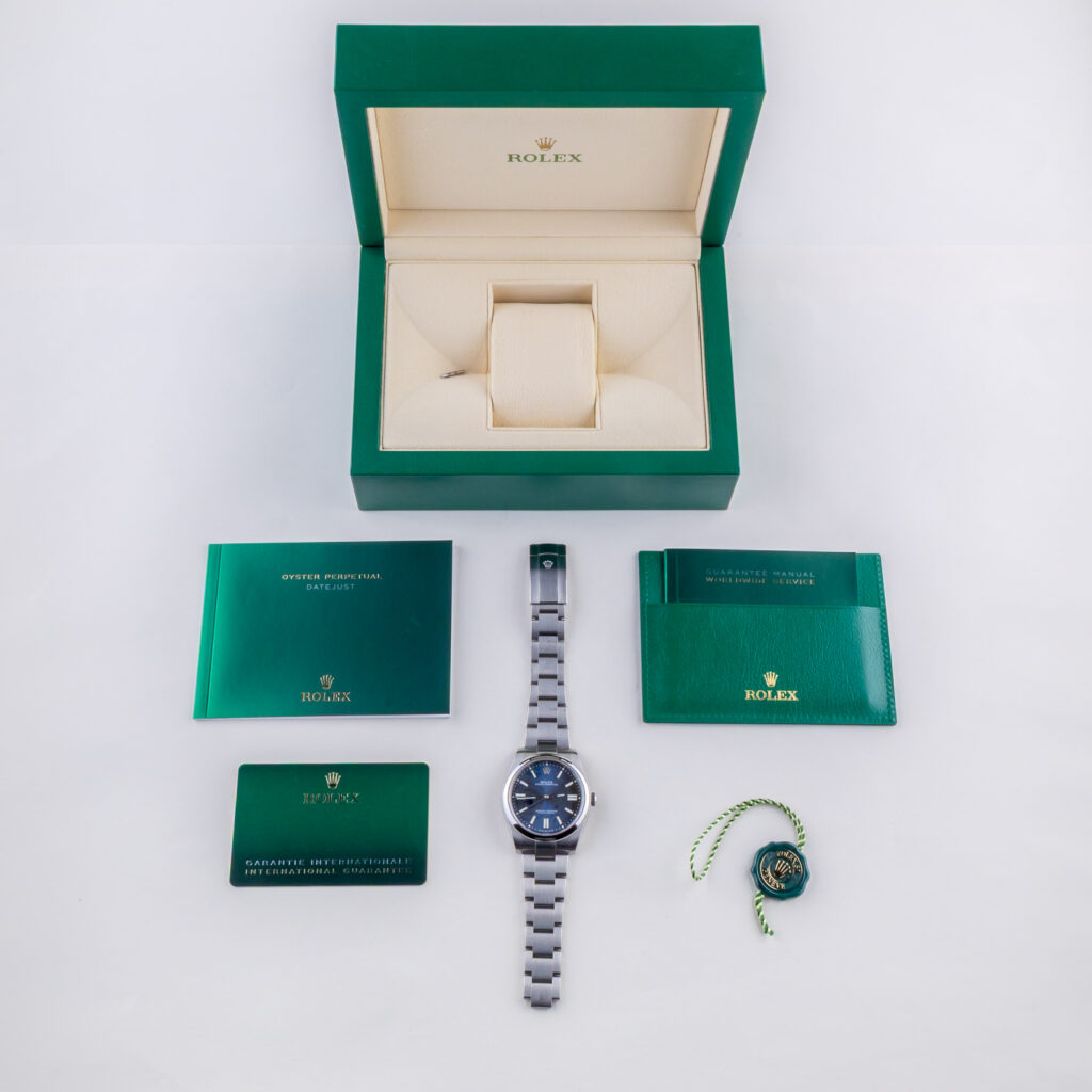 rolex-oyster-perpetual-124300-9