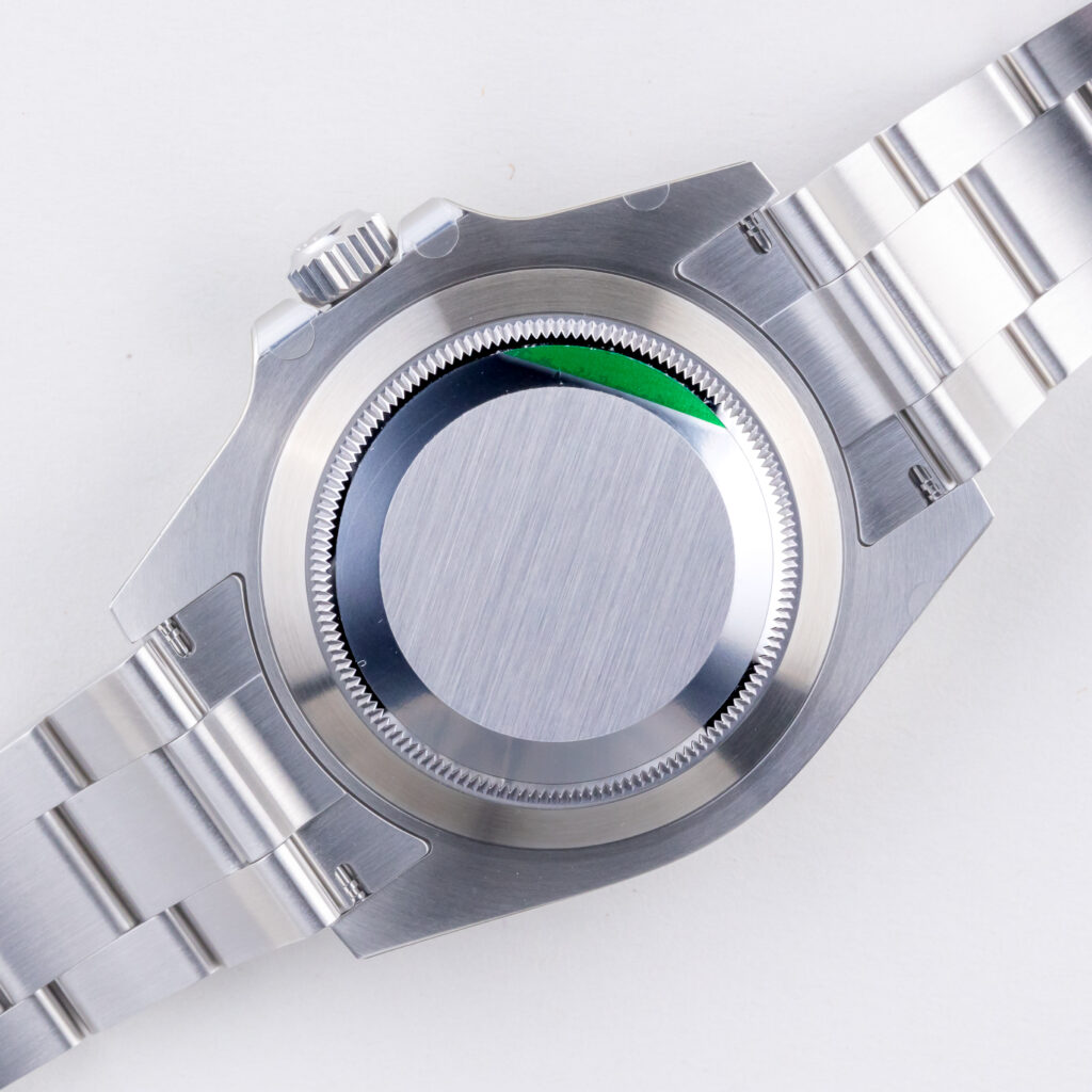 rolex-submariner-126610lv-16