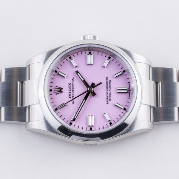 rolex-oyster-perpetual-126000-4