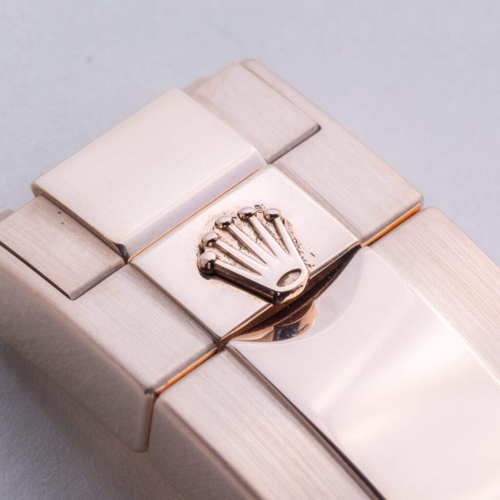 rolex-gmt-master-ii-126715chnr-2