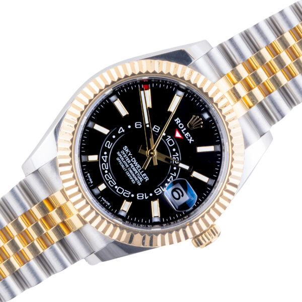 rolex-sky-dweller-326933-2