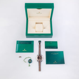 Rolex Oyster Perpetual Datejust Chocolate 126331 2021 (Vollständiger Satz) 15 rolex-datejust-126331-12