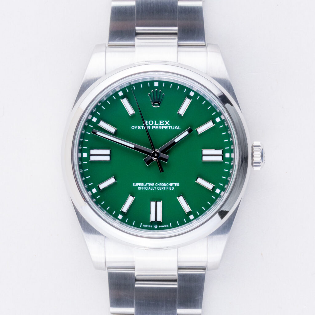 rolex-oyster-perpetual-124300-10