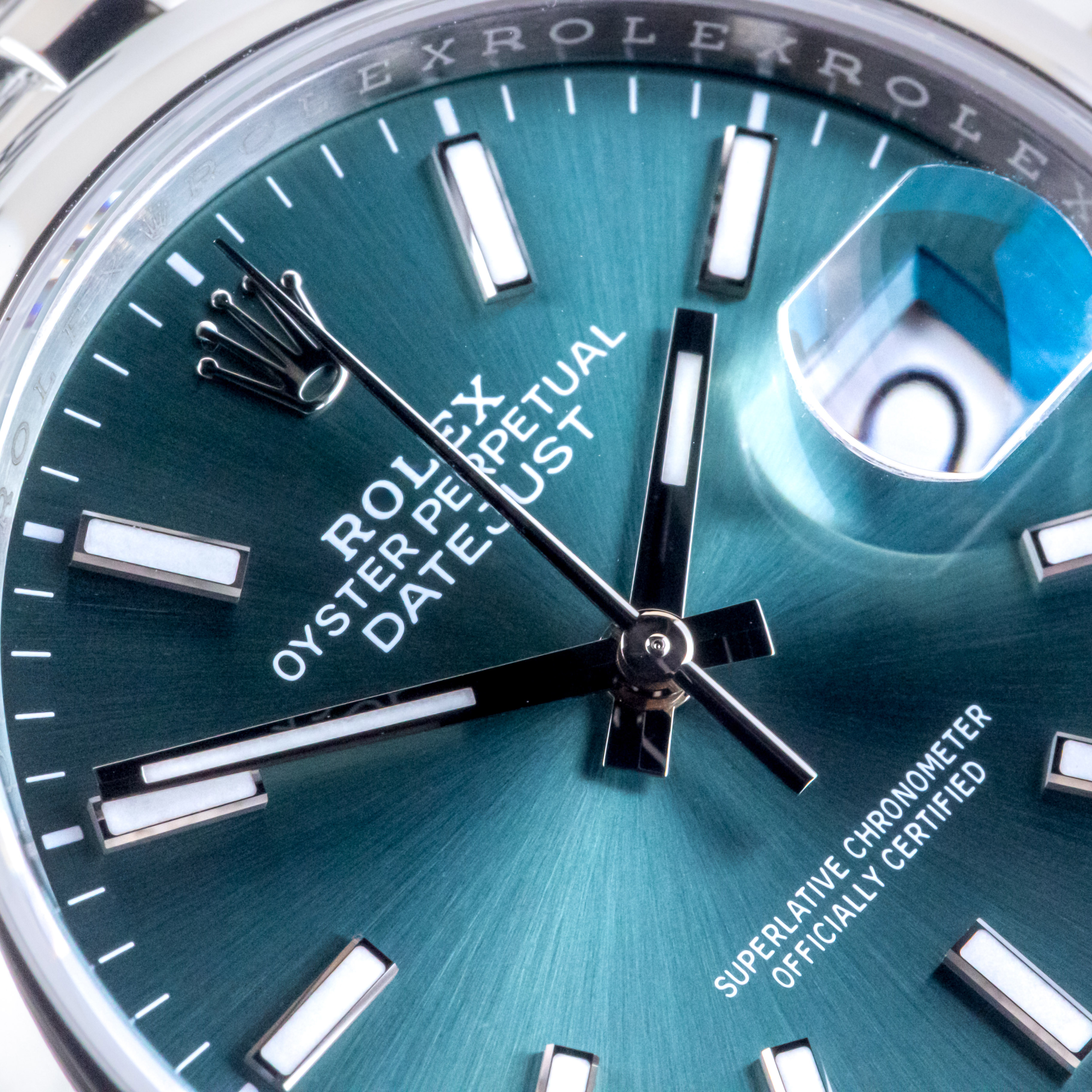 NEW Rolex Datejust Mint Green 126200 2025 (Volledige Set) 2 NEW Rolex Datejust Mint Green 126200 2025 (Volledige Set) - Afbeelding 2