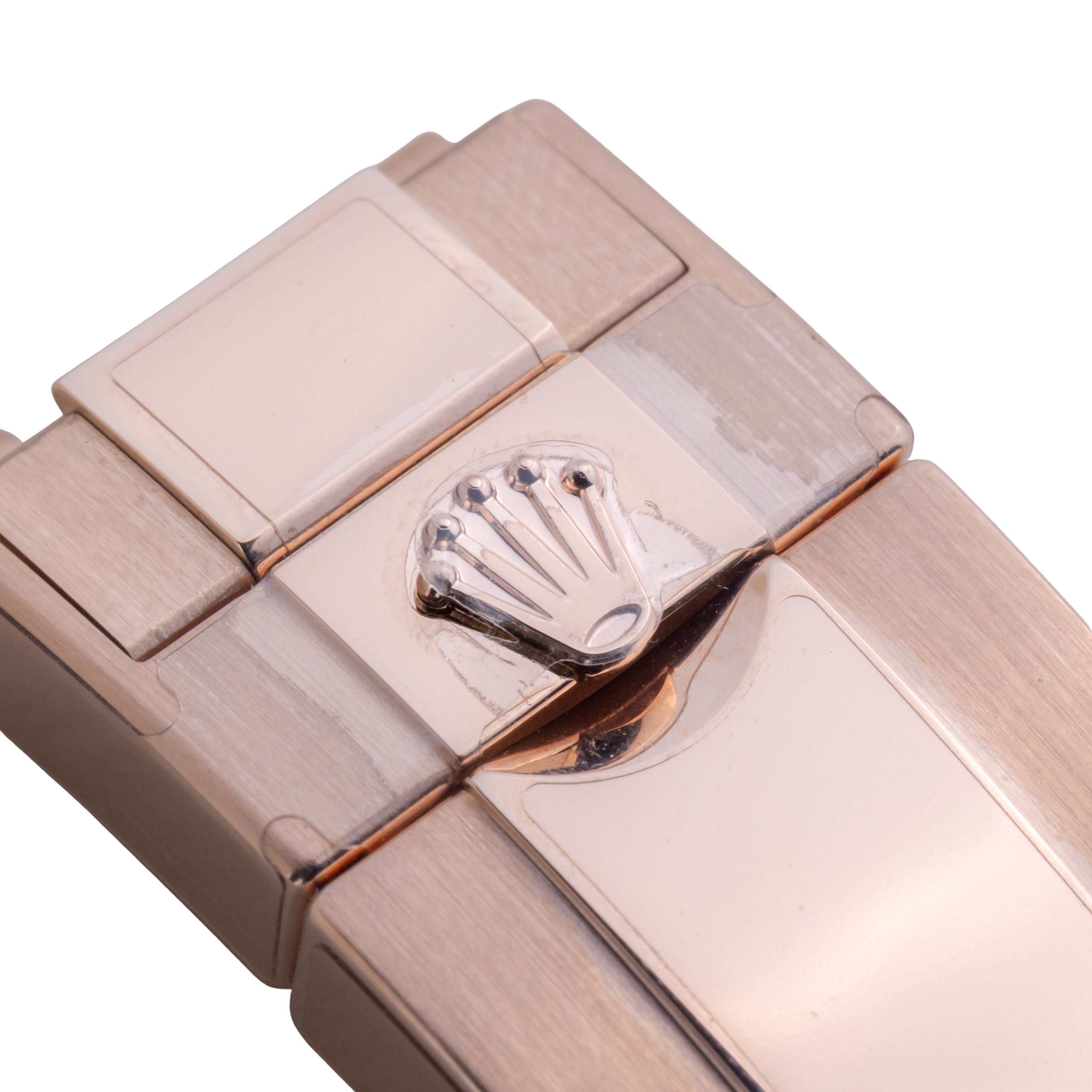 NEW Rolex Daytona Sundust 126505 2025 (Full Set) 7 rolex-daytona-126505-3