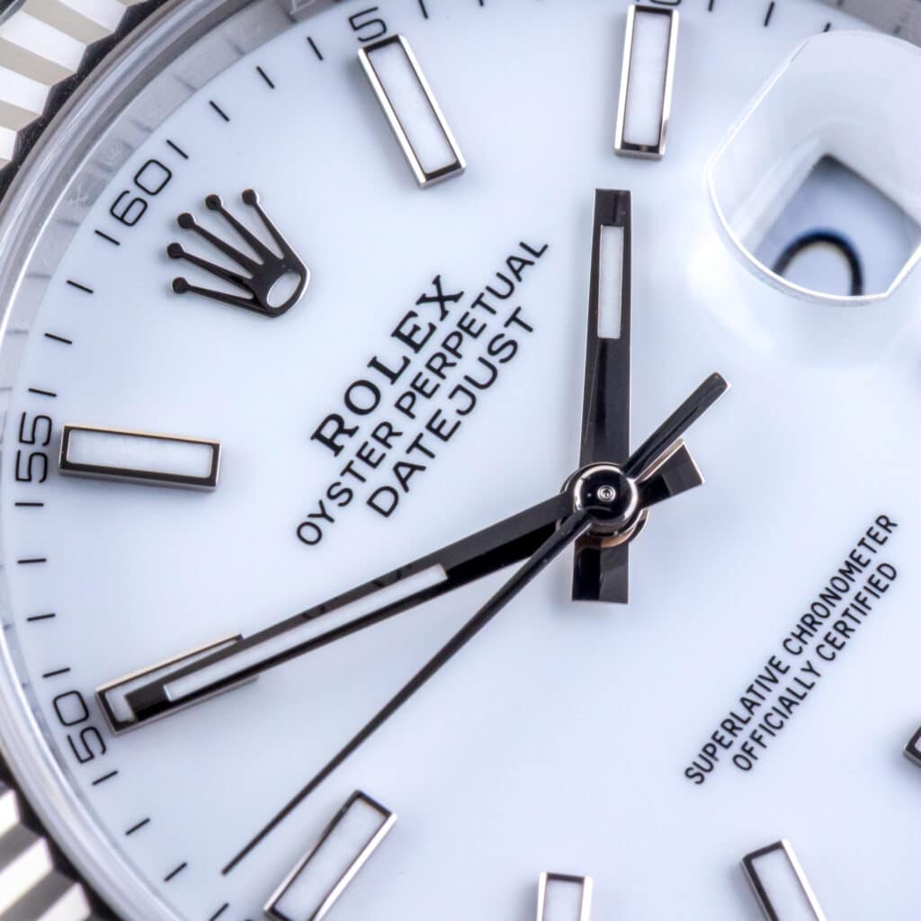 Alternative view of Rolex Datejust 41 White Roman 126334 2025 (Volledige Set)