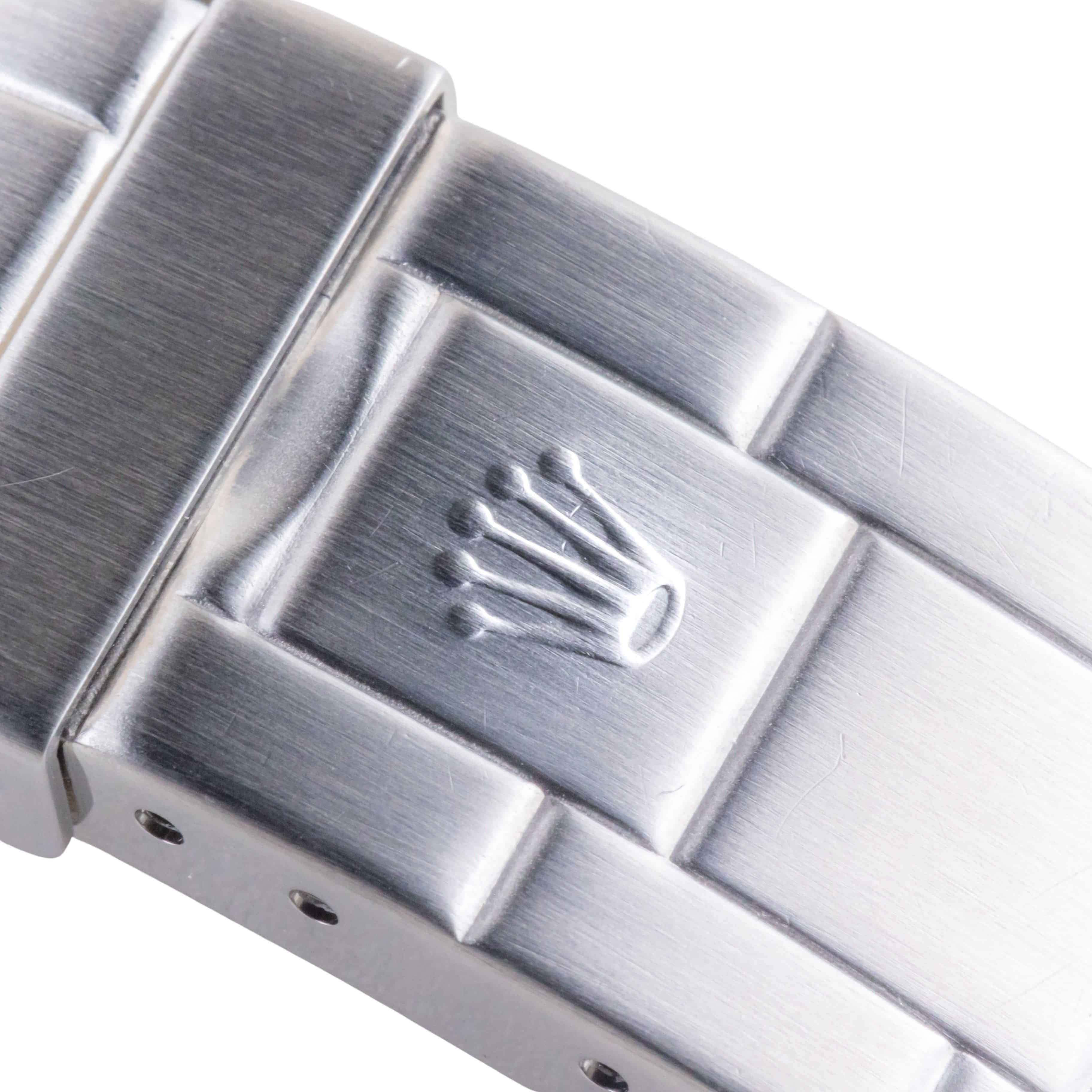 Rolex Submariner Date 16610 1997 7 rolex-submariner-date-16610-4