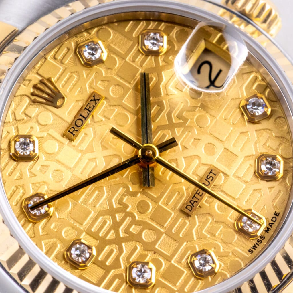Alternative view of Rolex Oyster Perpetual Datejust Mid-Size Champagne Diamond 68273 1993 (Volledige set)