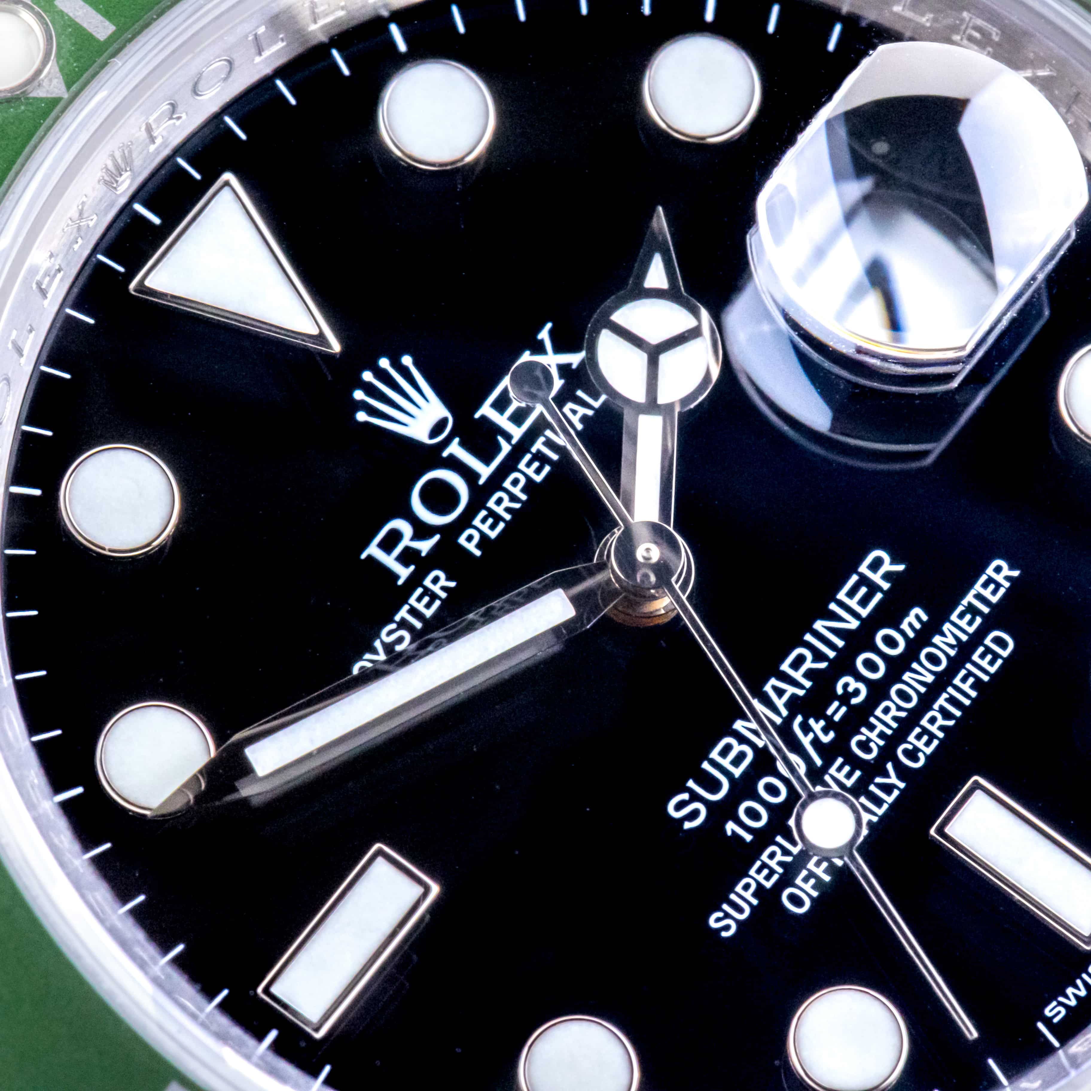 Rolex Oyster Perpetual Submariner "Kermit" 16610LV 2009 2 Rolex Oyster Perpetual Submariner "Kermit" 16610LV 2009 – Bild 2