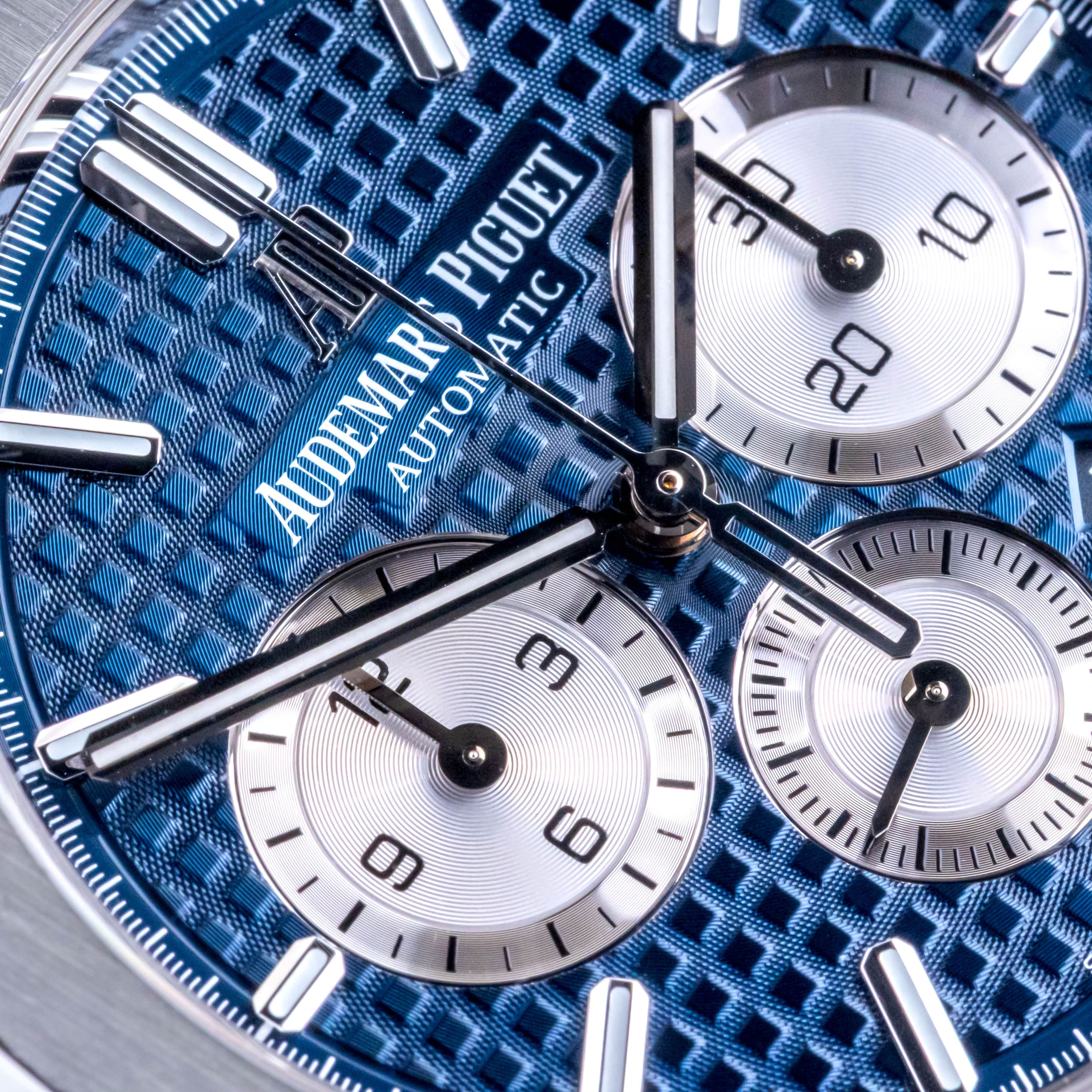 Audemars Piguet Royal Oak Blue 26331ST 2020 (Full Set) 2 audemars-piguet-royal-oak-26331st