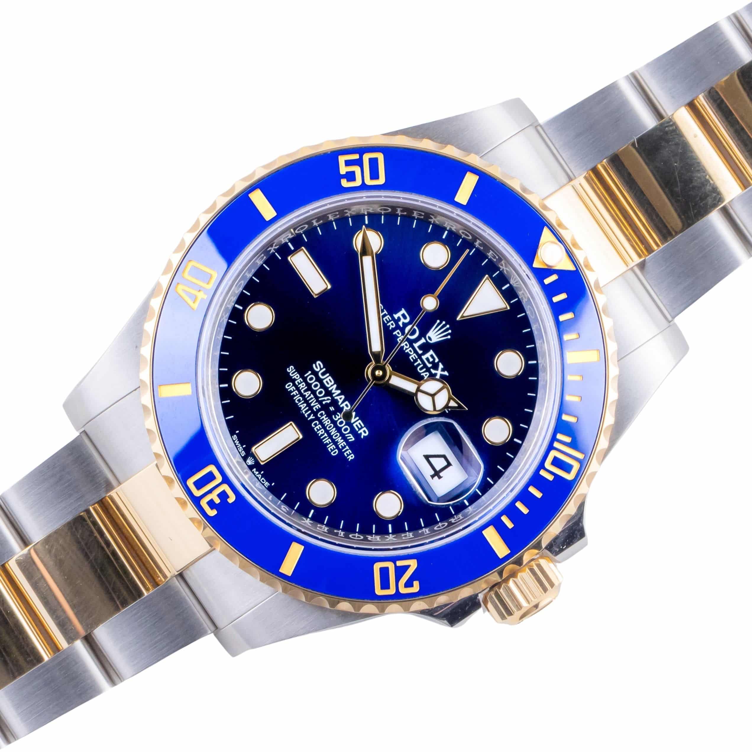 Rolex Submariner Date Blue 126613LB 2025 (Full Set) 1 rolex-submariner-126613lb-4