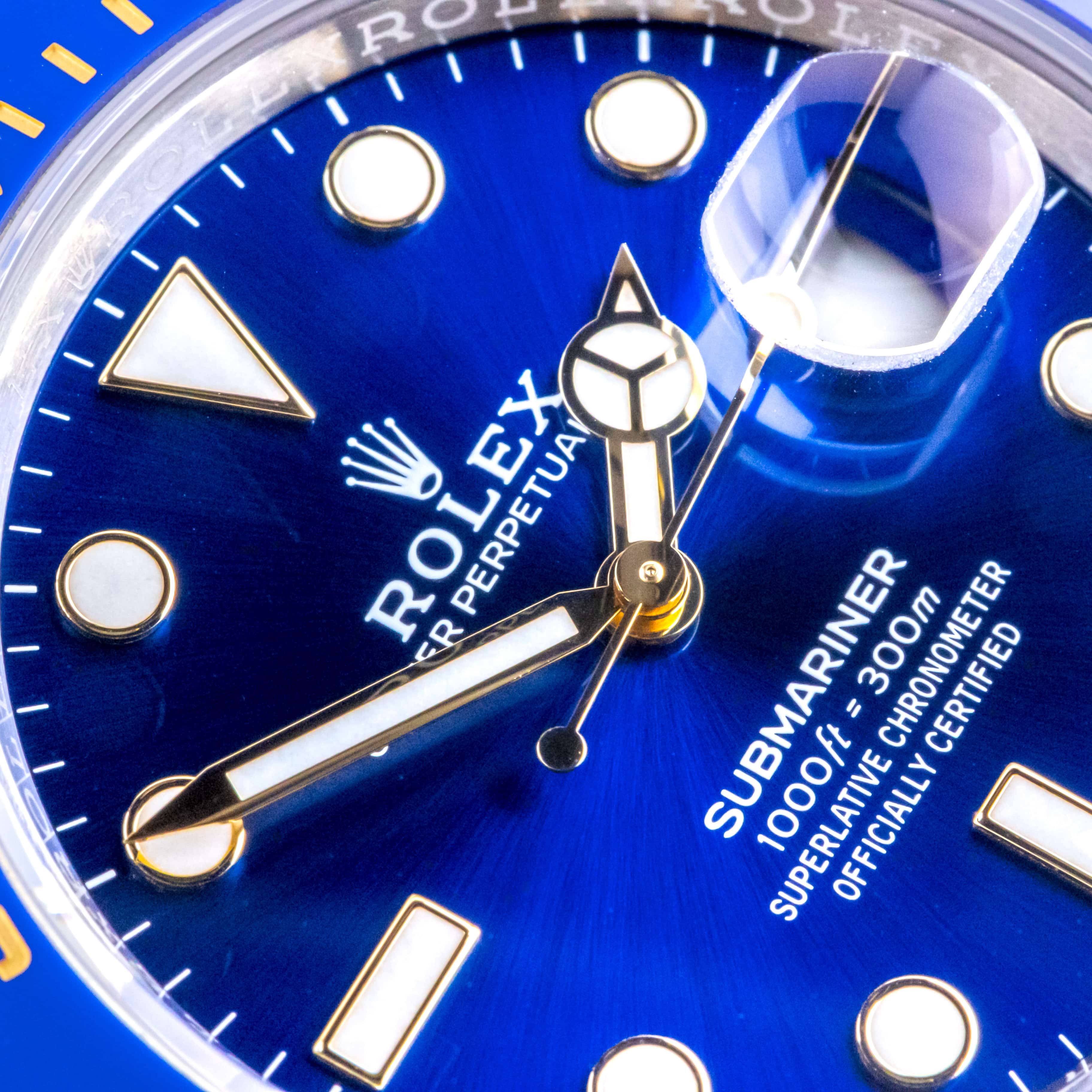 Rolex Submariner Date Blue 126613LB 2025 (Full Set) 2 rolex-submariner-126613lb-4