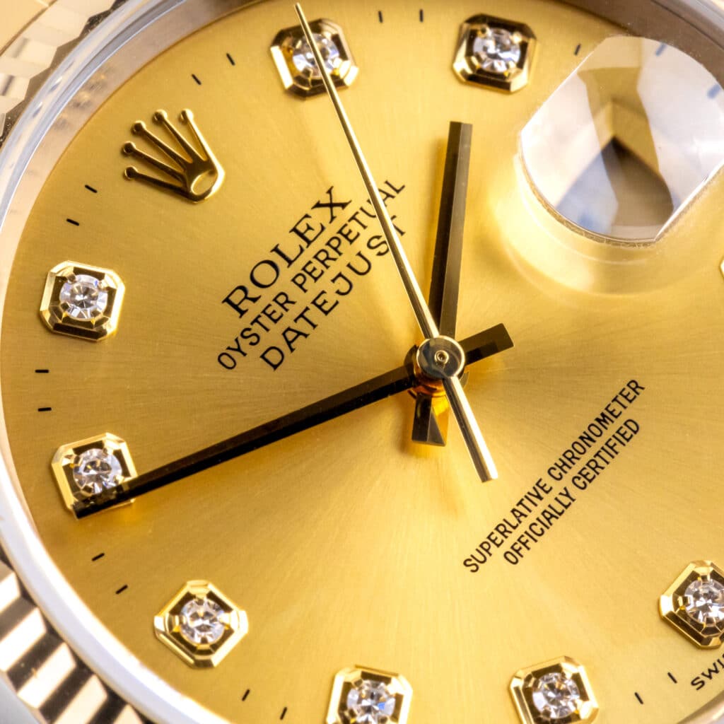 Alternative view of Rolex Oyster Perpetual Datejust Champagne Diamond 16233 2002 (Vollständiger Satz)